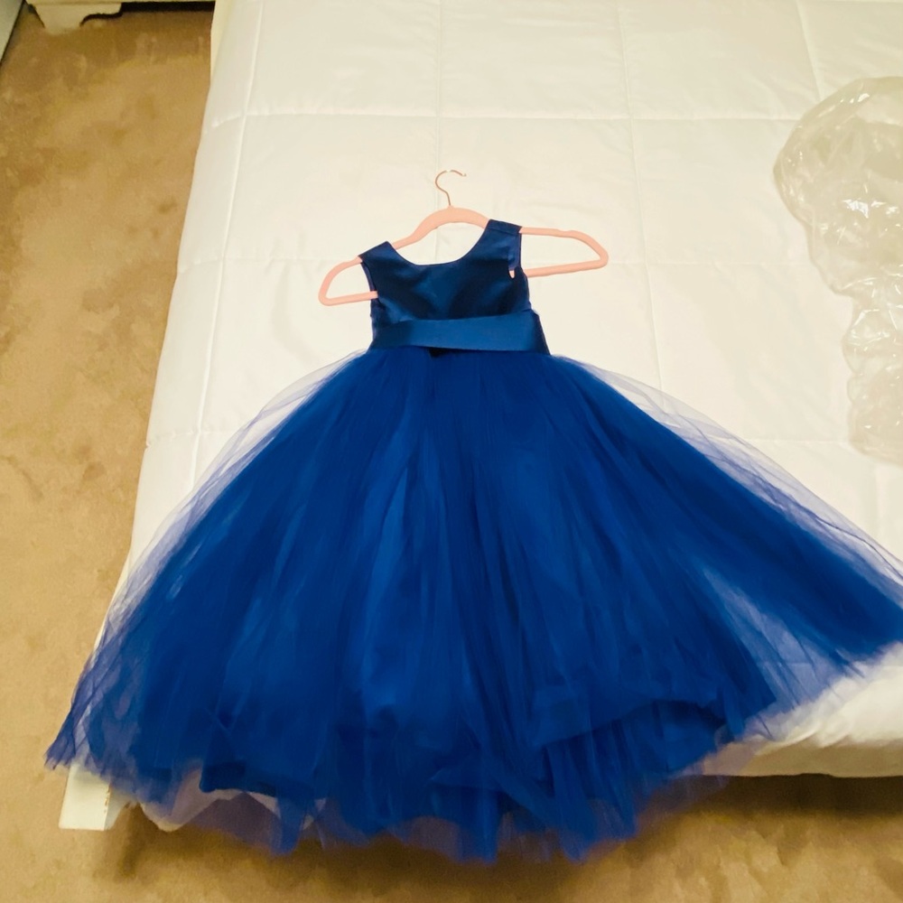 Chic Navy Satin Dress